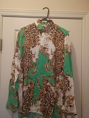 New Ladies Animal Print Button-Up Blouse Green and White